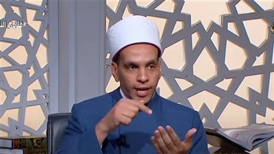 هل نشر الصور الخادشة حرام؟ أمين الفتوى يجيب