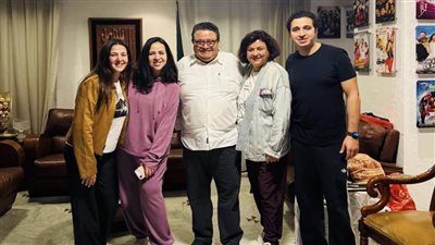 خالد جلال يبدأ بروفات مسرحية دنيا وإيمى سمير غانم خلال أيام