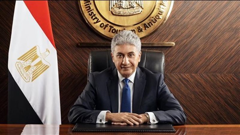 وزير السياحة والآثار