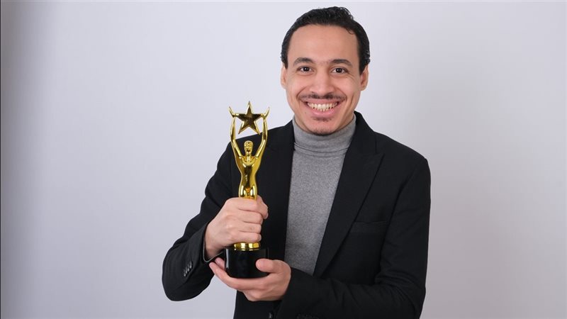 الفنان مينا بولس