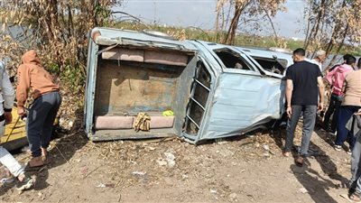 إصابة 7 أشخاص في حادث انقلاب سيارة «دوبل كابينة» بالبحيرة