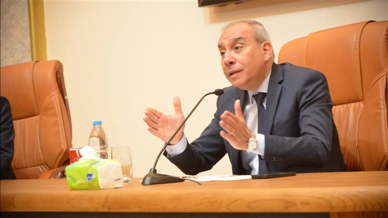  السفير علاء يوسف