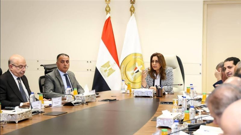 الدكتورة منال عوض