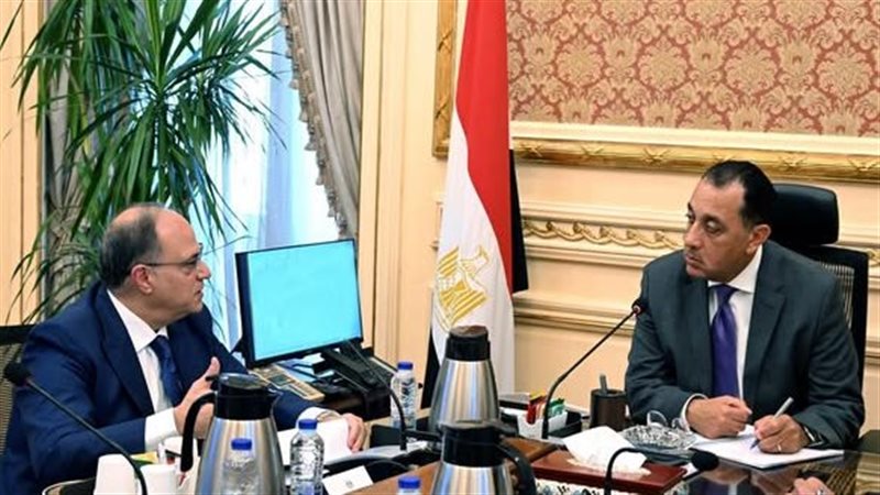 رئيس مجلس الوزراء