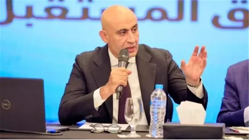 محمد عبداللطيف وزير التربية والتعليم والتعليم الفنى