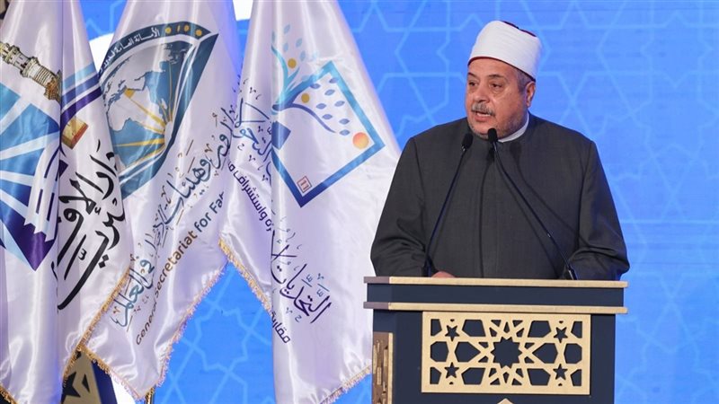 الكاتب الصحفي سعيد شاهين 