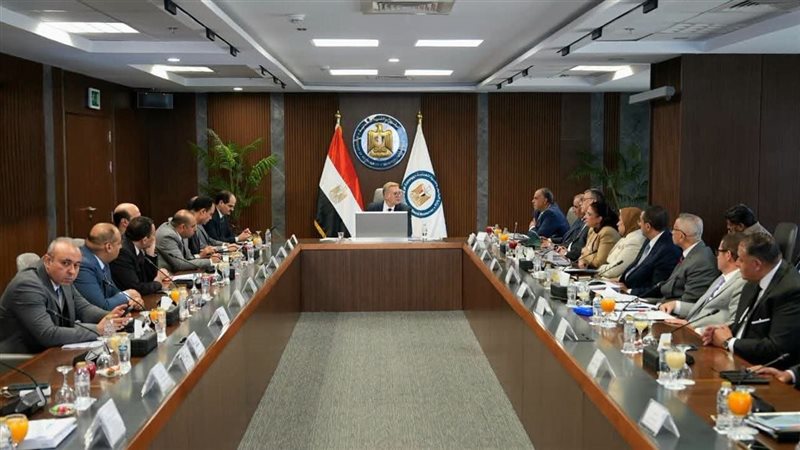 وزير البترول